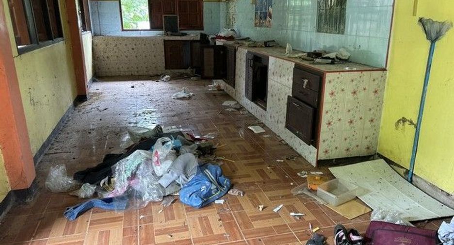 À vendre 3 chambres maison à At Samat, Roi Et