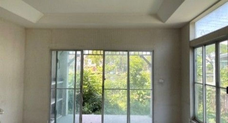 Продажа 1 кровать дом в Банг Кхун Тхиан, Бангкок