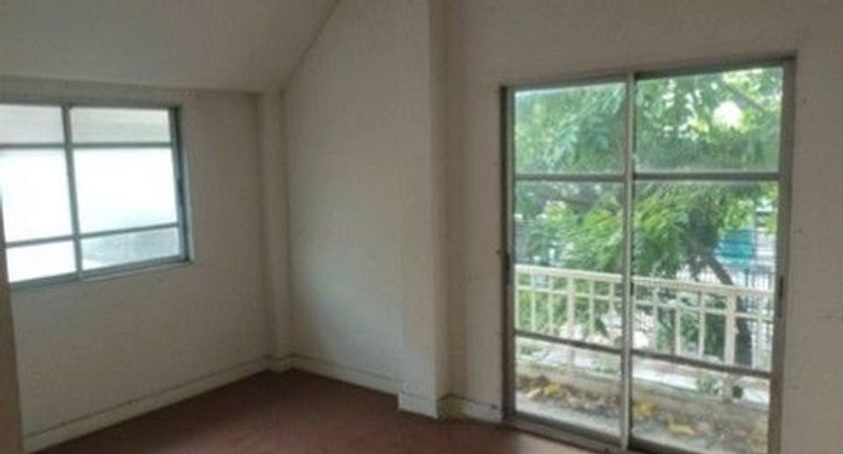 For sale 1 bed house in Lat Krabang, Bangkok