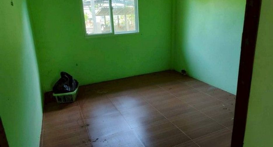 Haus zum Kauf mit 2 Zimmer in At Samat, Roi Et