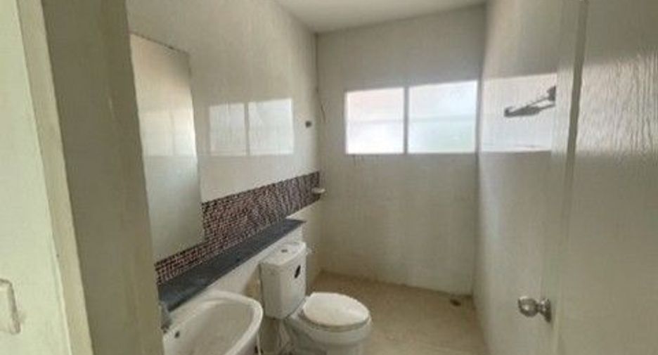 For sale 1 bed house in Lat Krabang, Bangkok