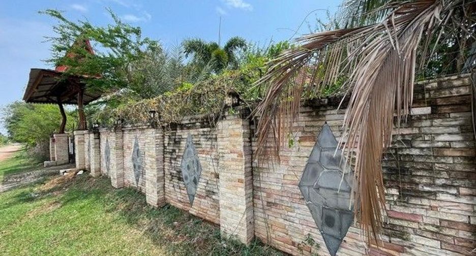 Haus zum Kauf mit 3 Zimmer in At Samat, Roi Et
