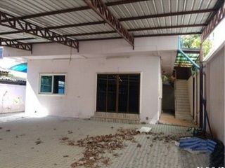 Продажа 1 кровать дом в Пращет, Бангкок