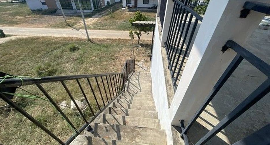 出售 1 卧室 联排别墅 在 Mueang Maha Sarakham, Maha Sarakham