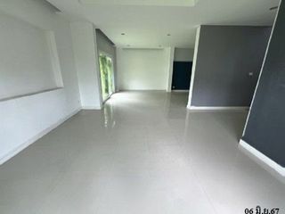 出售 1 卧室 独立屋 在 Khlong Sam Wa, 曼谷
