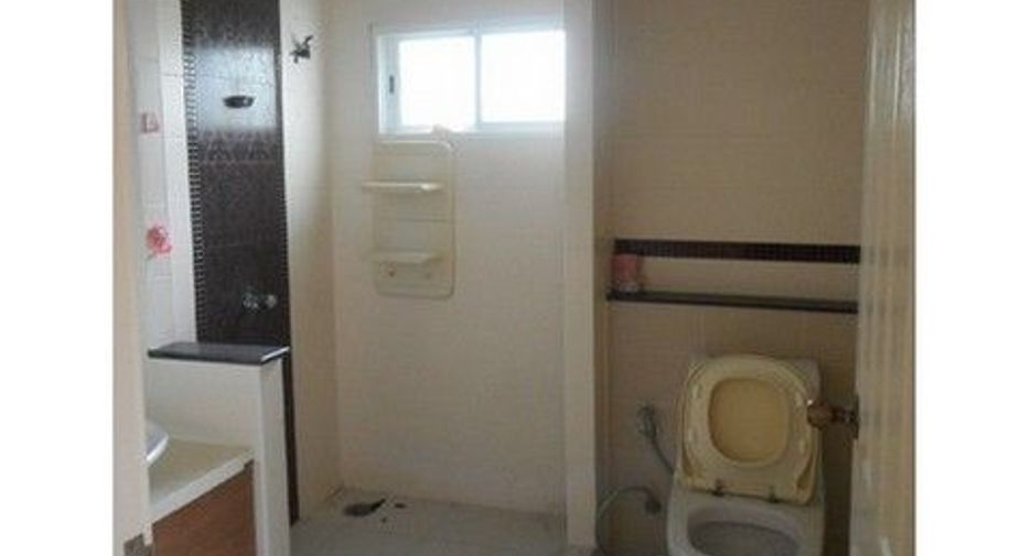 Haus zum Kauf mit 1 Zimmer in Sai Mai, Bangkok