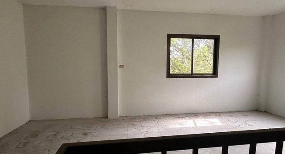 Gewerbefläche zum Kauf mit 2 Zimmer in Mueang Maha Sarakham, Maha Sarakham
