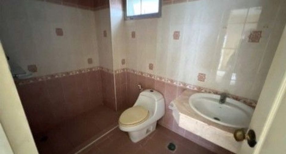 Haus zum Kauf mit 1 Zimmer in Sai Mai, Bangkok