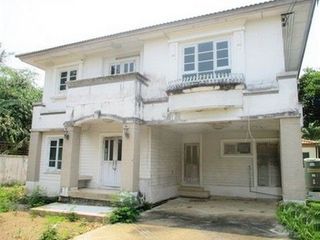 Haus zum Kauf mit 1 Zimmer in Nong Khaem, Bangkok