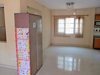 Haus zum Kauf mit 1 Zimmer in Nong Khaem, Bangkok