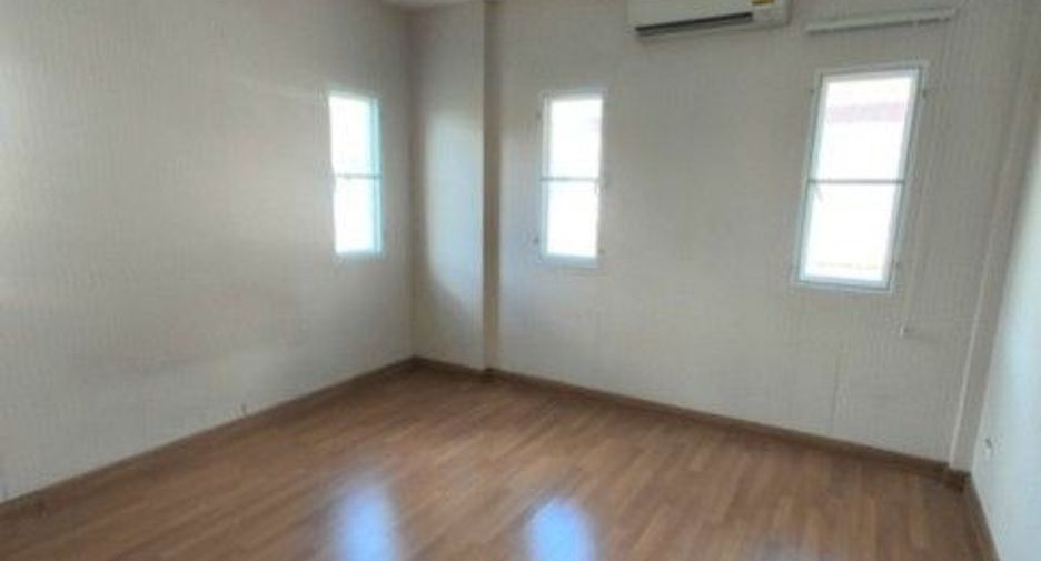 For sale 1 bed house in Bang Khen, Bangkok
