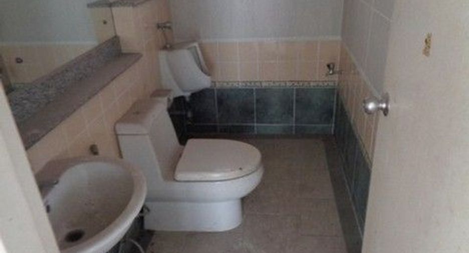 For sale 1 bed house in Bang Khun Thian, Bangkok