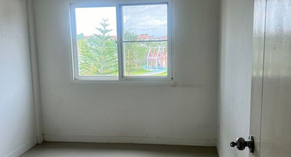 For sale 2 bedrooms townhouse in Mueang Udon Thani, Udon Thani