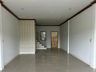 ขาย 2 ห้องนอน พื้นที่ค้าปลีก ใน หนองหาน, อุดรธานี