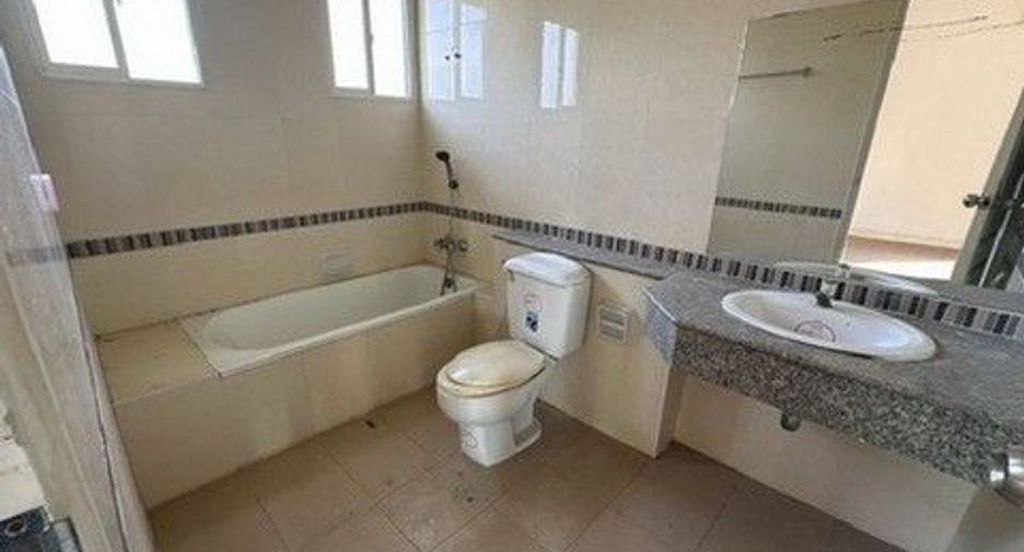 Haus zum Kauf mit 1 Zimmer in Sai Mai, Bangkok