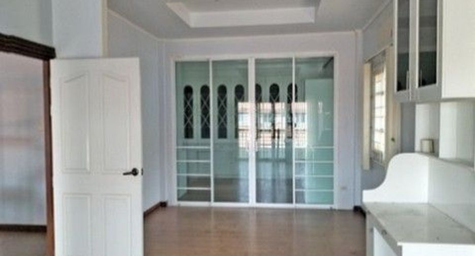 For sale 1 bed house in Min Buri, Bangkok