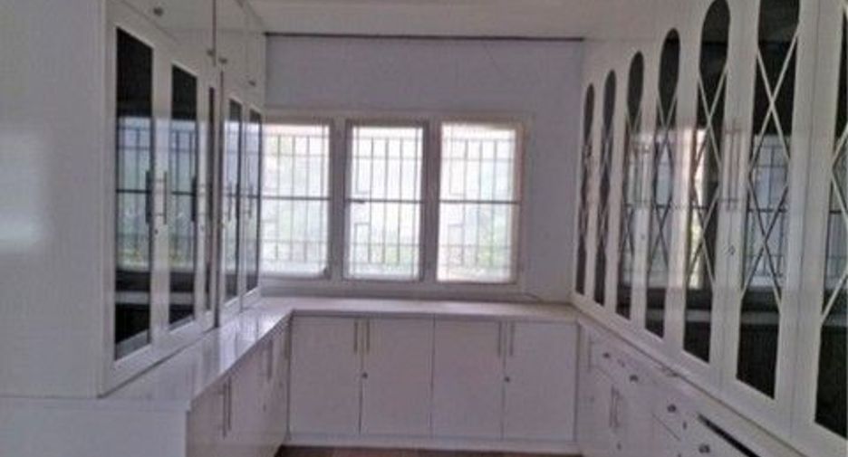 For sale 1 bed house in Min Buri, Bangkok