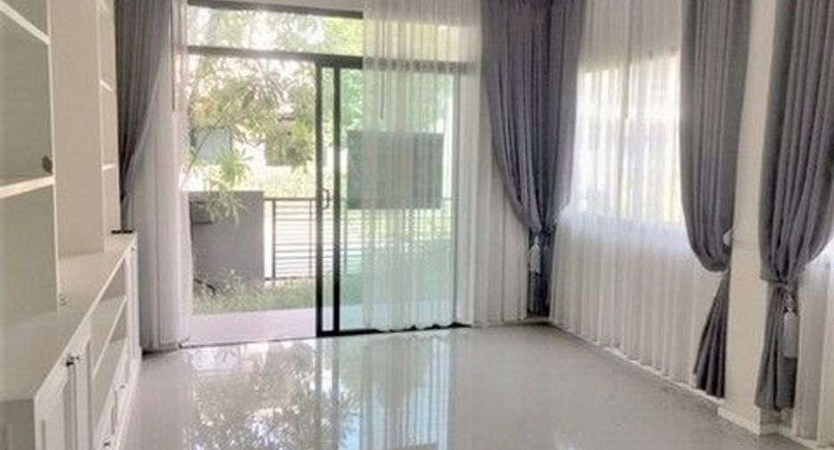 For sale 1 bed house in Lat Krabang, Bangkok