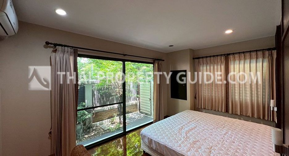 For rent 3 ベッドルーム apartment in Khlong Toei, Bangkok