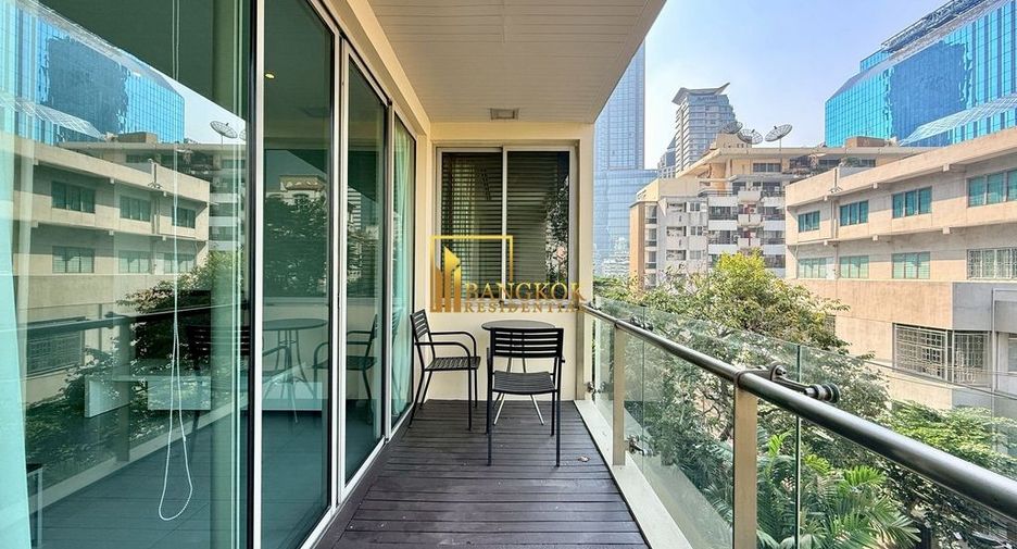 For rent 2 bedrooms condo in Sathon, Bangkok