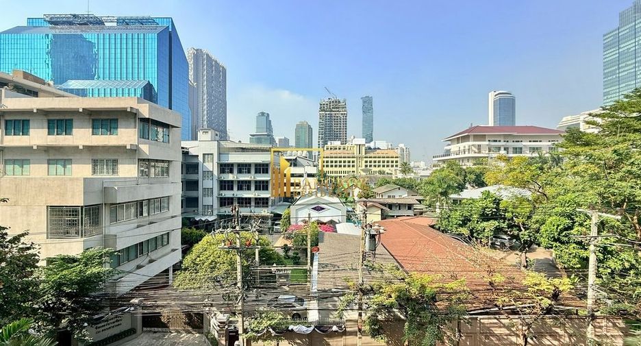 For rent 2 bedrooms condo in Sathon, Bangkok