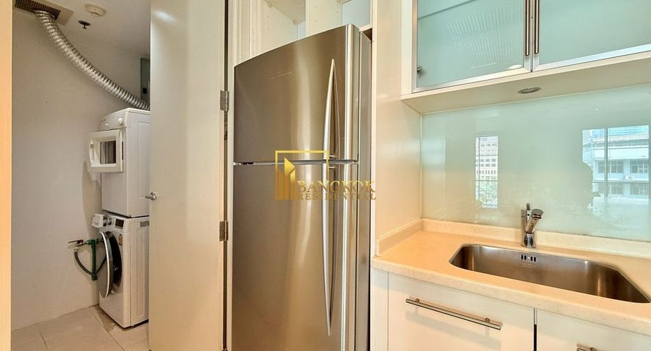 For rent 2 bedrooms condo in Sathon, Bangkok