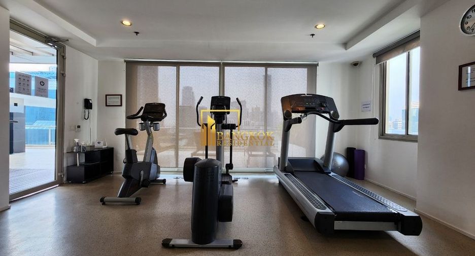 For rent 2 bedrooms condo in Sathon, Bangkok