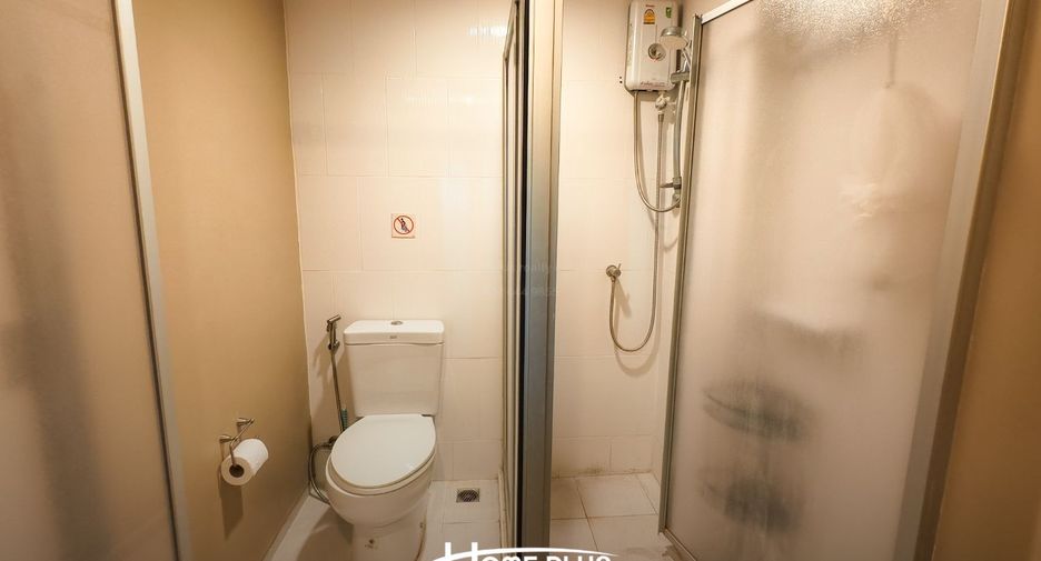 For sale 2 bedrooms condo in Bang Kapi, Bangkok