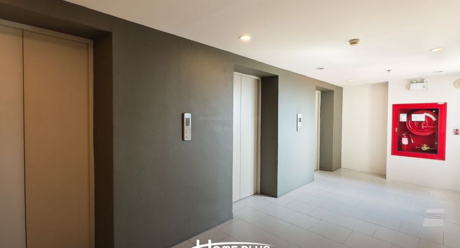 For sale 2 bedrooms condo in Bang Kapi, Bangkok