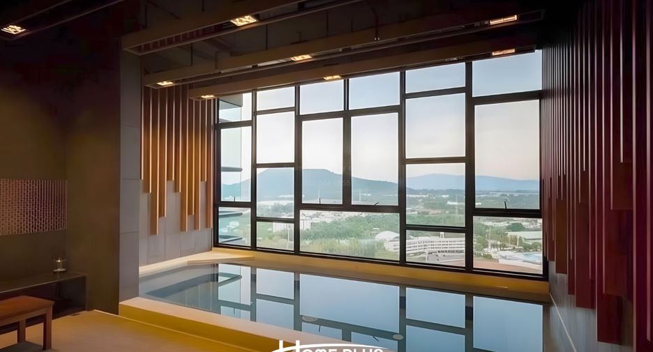For sale 1 bed condo in Si Racha, Chonburi