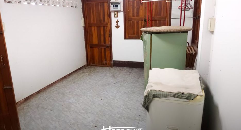 For sale 2 bedrooms house in Sawankhalok, Sukhothai