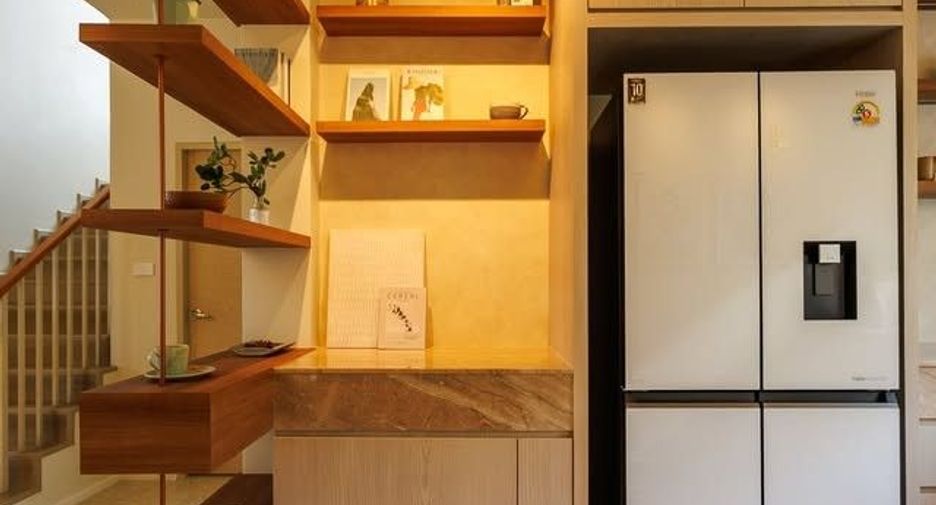 For rent and for sale 4 bedrooms house in San Sai, Chiang Mai