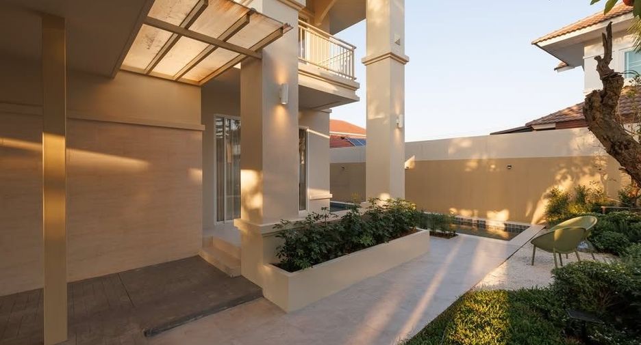 For rent and for sale 4 bedrooms house in San Sai, Chiang Mai