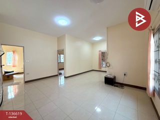 For sale 3 bedrooms house in Mueang Nakhon Ratchasima, Nakhon Ratchasima