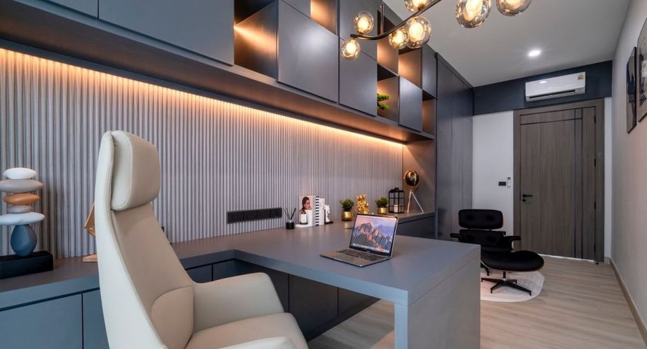 Casa en venta de 5 habitaciones en Bang Lamung, Chonburi