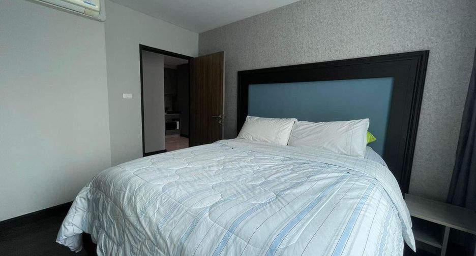 For rent 2 bedrooms condo in Chatuchak, Bangkok