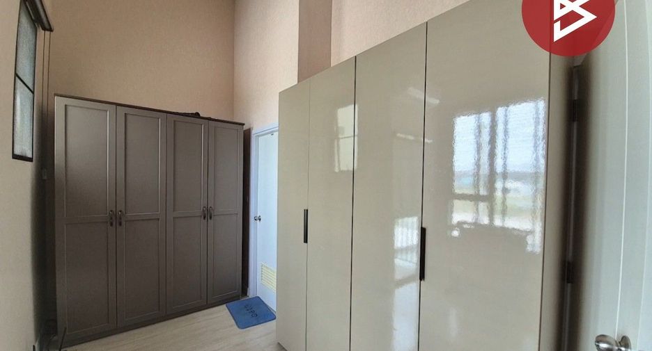 For sale 4 bedrooms townhouse in Lam Luk Ka, Pathum Thani