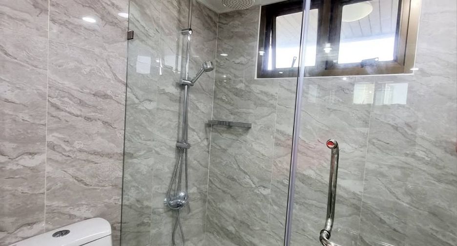 Wohnung zum Kauf mit 2 Zimmer in Mueang Samut Prakan, Samut Prakan