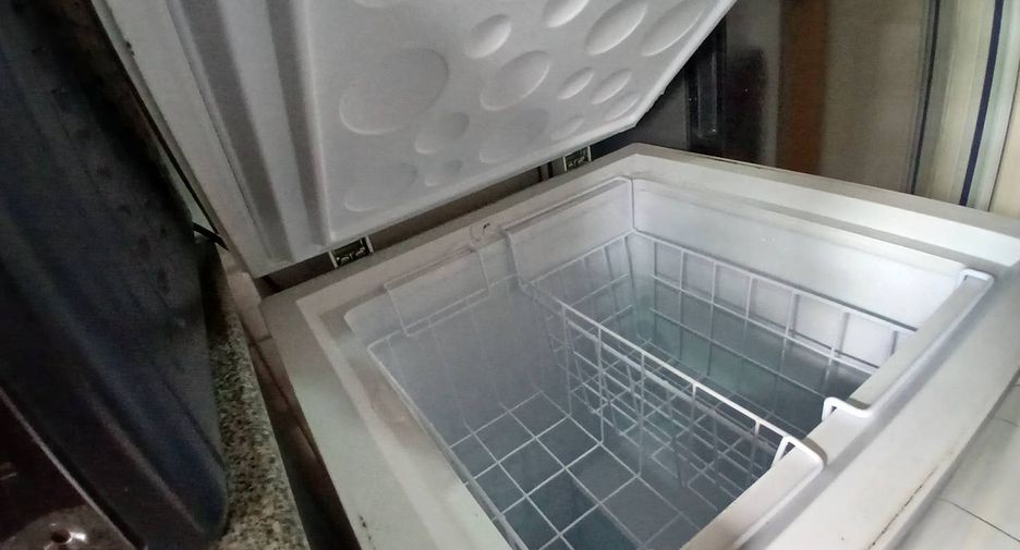 Аренда 4 спальни дом в Пращет, Бангкок