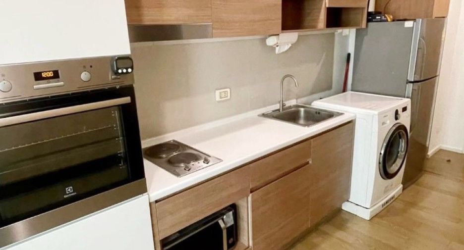 For sale 1 bed condo in Bang Na, Bangkok