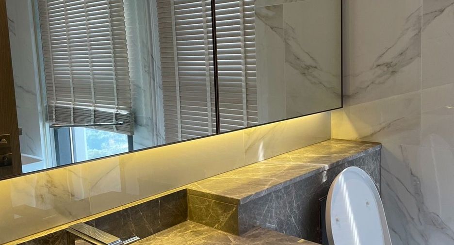 For rent 1 bed condo in Sathon, Bangkok