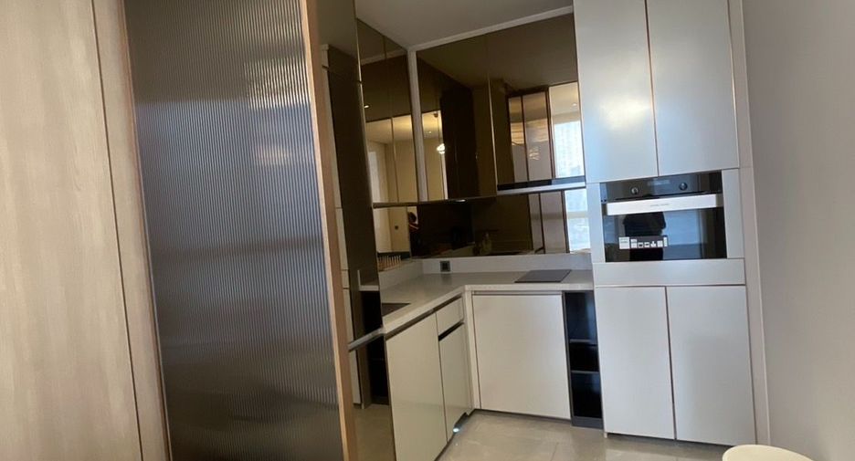 For rent 1 bed condo in Sathon, Bangkok