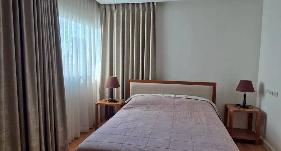 For rent 1 bed condo in Sathon, Bangkok