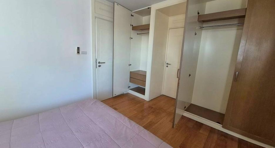 For rent 1 bed condo in Sathon, Bangkok