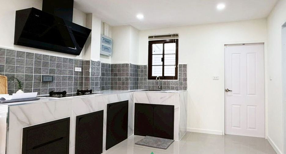 Reihenhaus zum Kauf mit 4 Zimmer in Suan Luang, Bangkok
