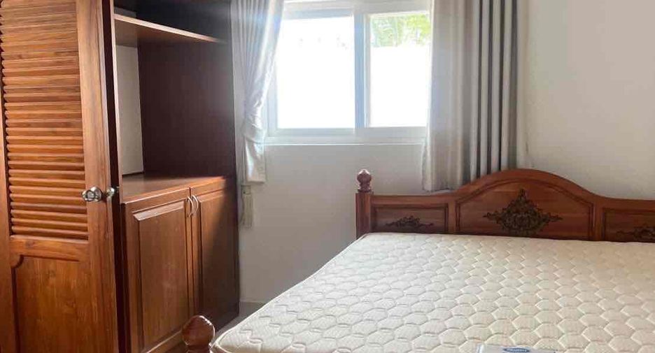 Villa en alquiler de 3 habitaciones en Bang Lamung, Chonburi