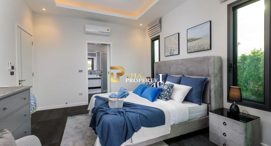 For sale 3 bedrooms villa in Hua Hin, Prachuap Khiri Khan