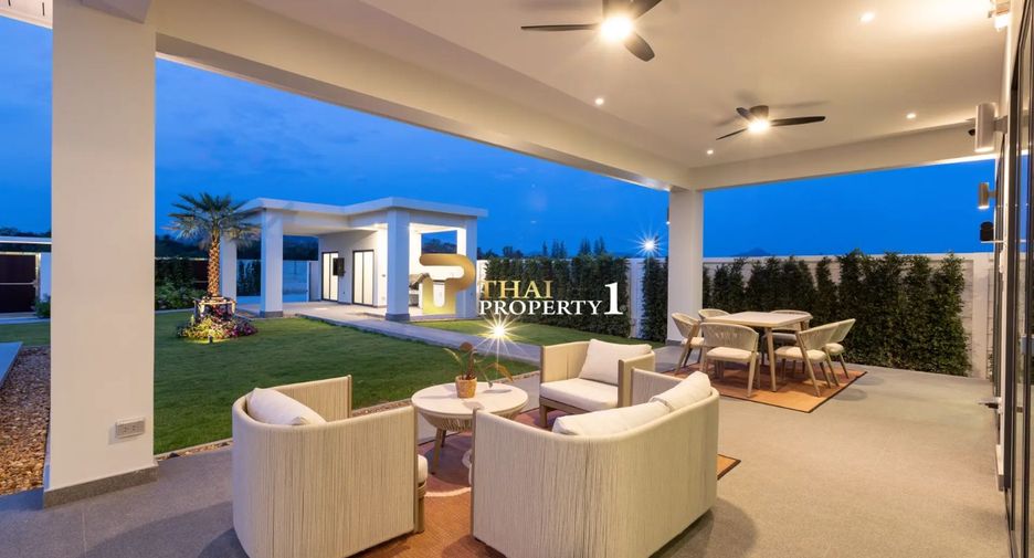 For sale 3 bedrooms villa in Hua Hin, Prachuap Khiri Khan