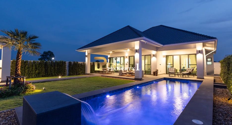 For sale 3 bedrooms villa in Hua Hin, Prachuap Khiri Khan