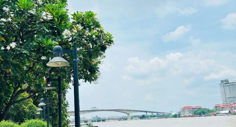 出售 2 卧室 公寓 在 Bang Kho Laem, 曼谷
